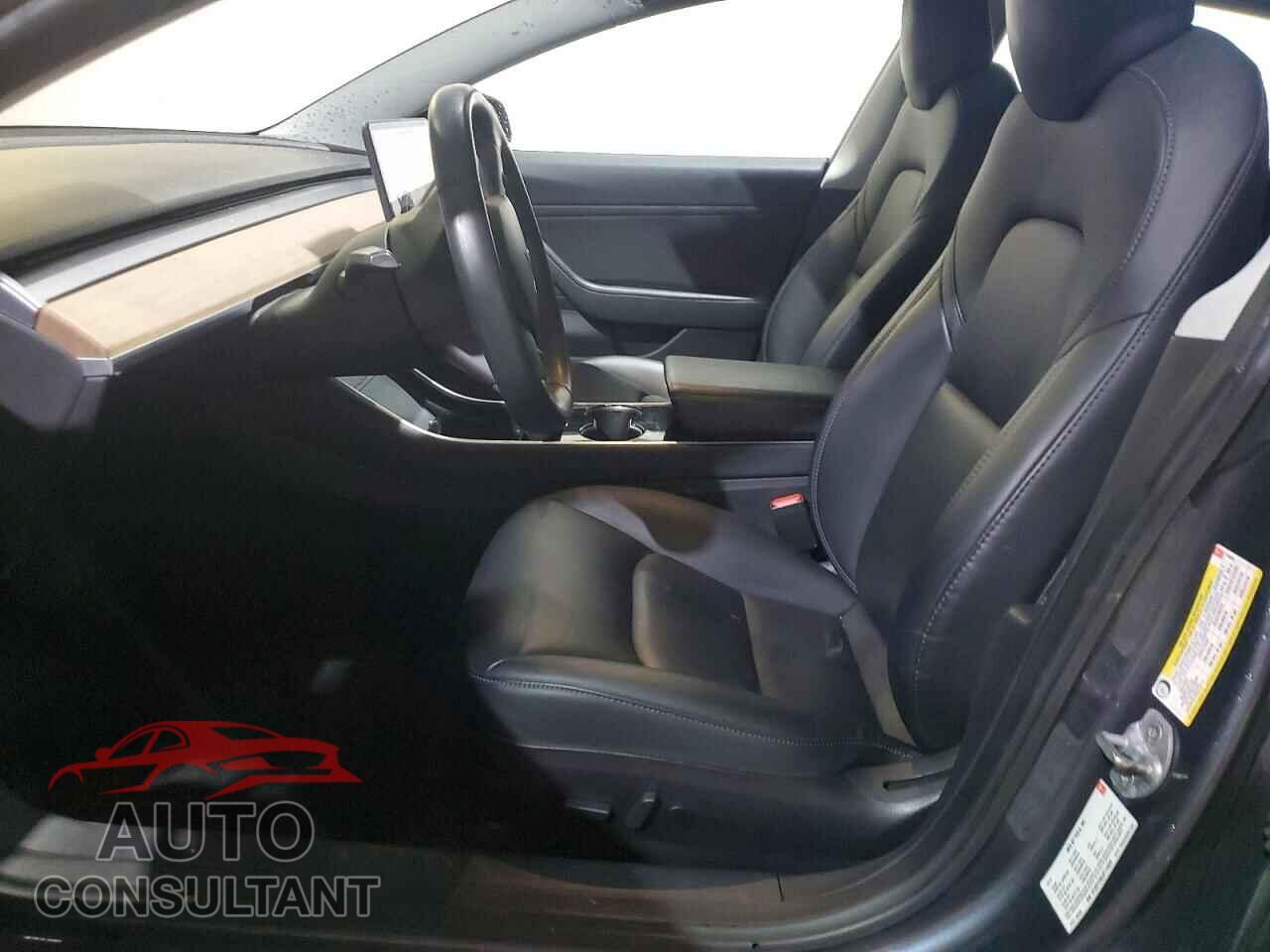 TESLA MODEL 3 2018 - 5YJ3E1EB3JF114026