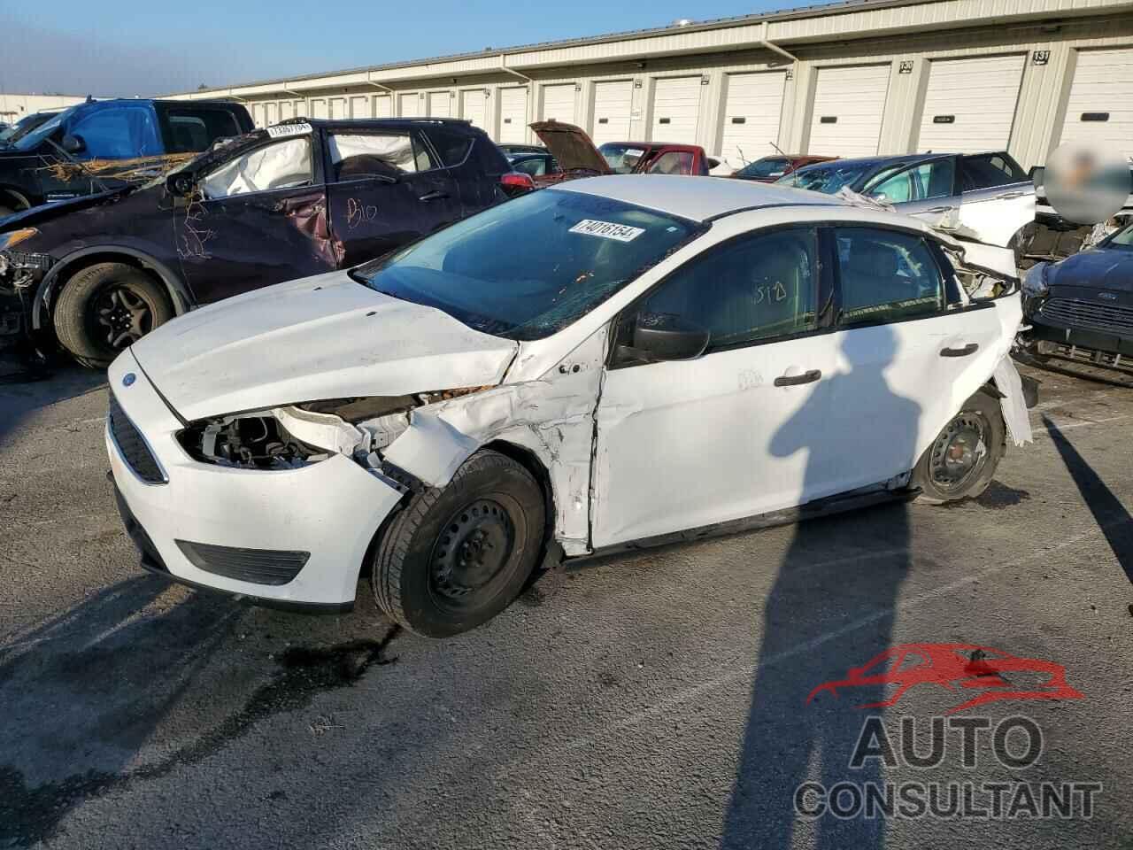 FORD FOCUS 2017 - 1FADP3E23HL313147