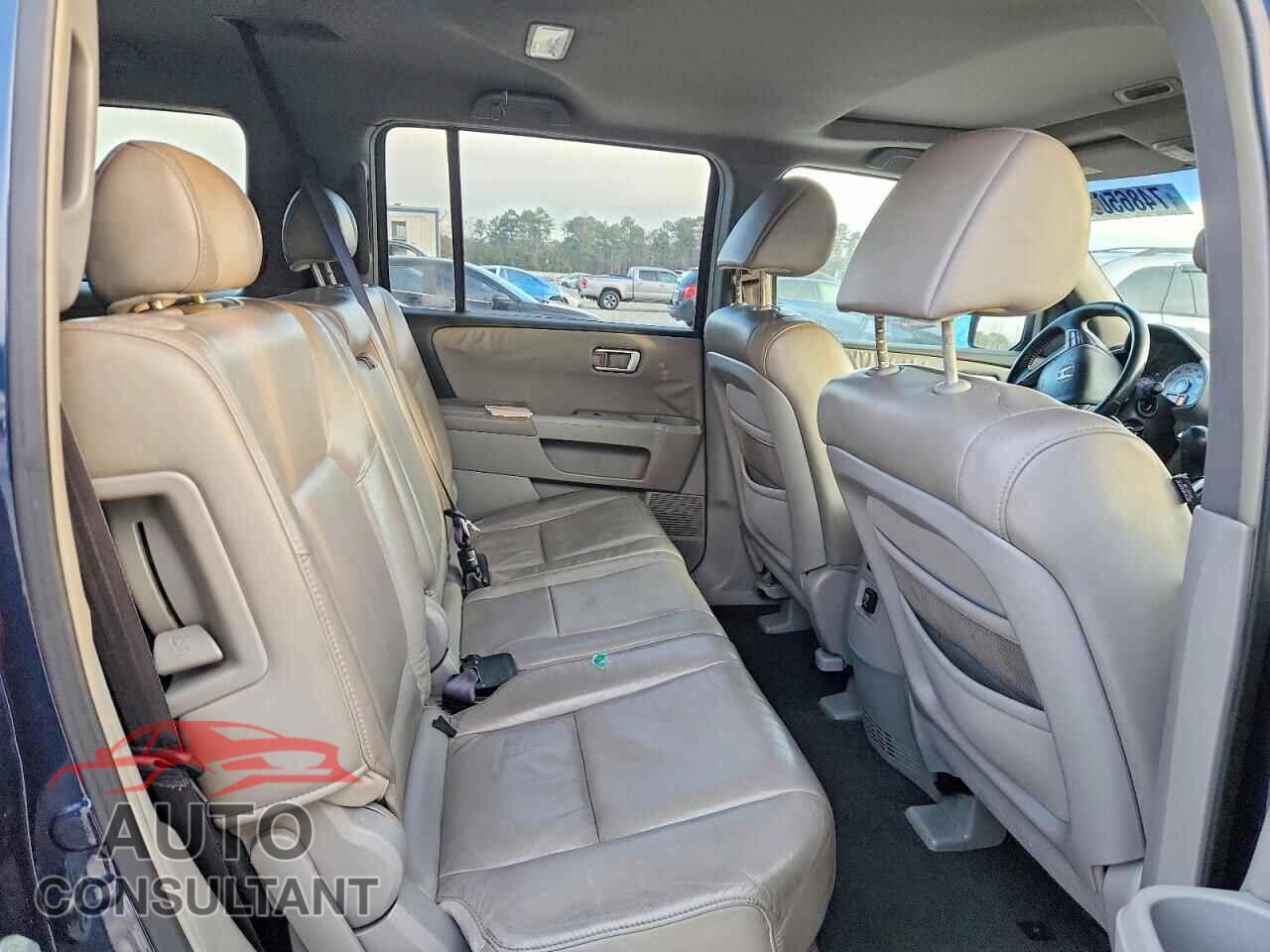 HONDA PILOT 2009 - 5FNYF38599B012374