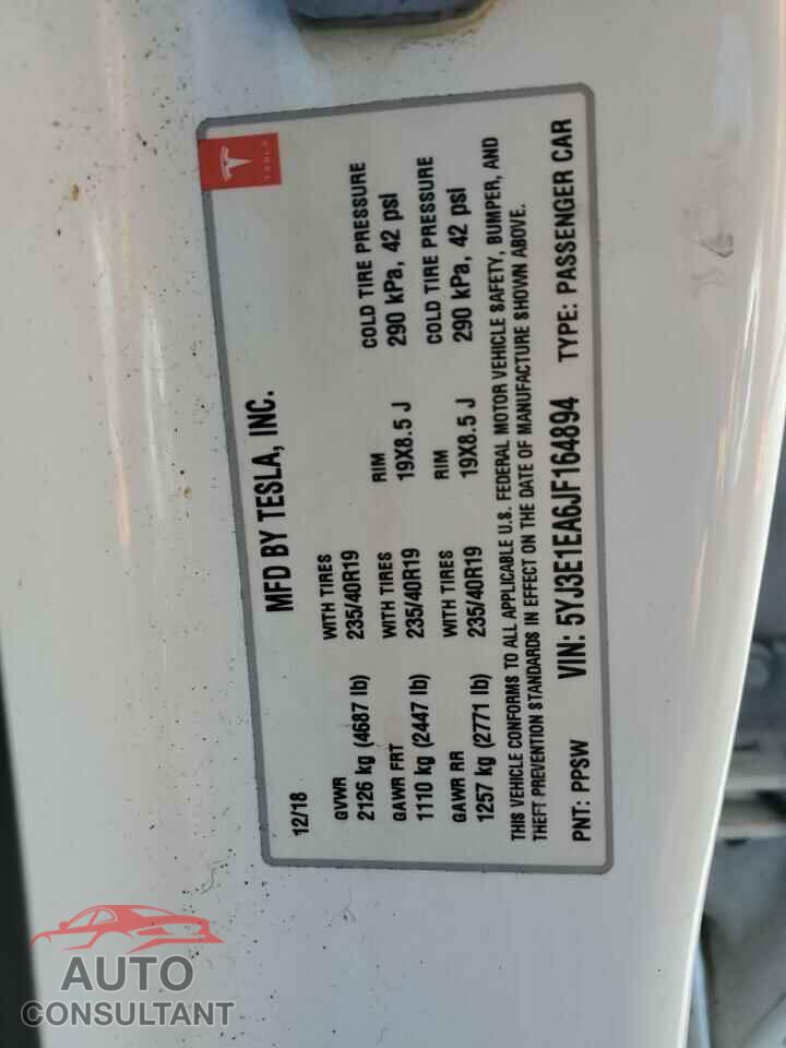 TESLA MODEL 3 2018 - 5YJ3E1EA6JF164894