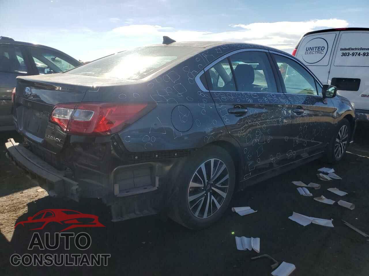 SUBARU LEGACY 2018 - 4S3BNAC60J3002587