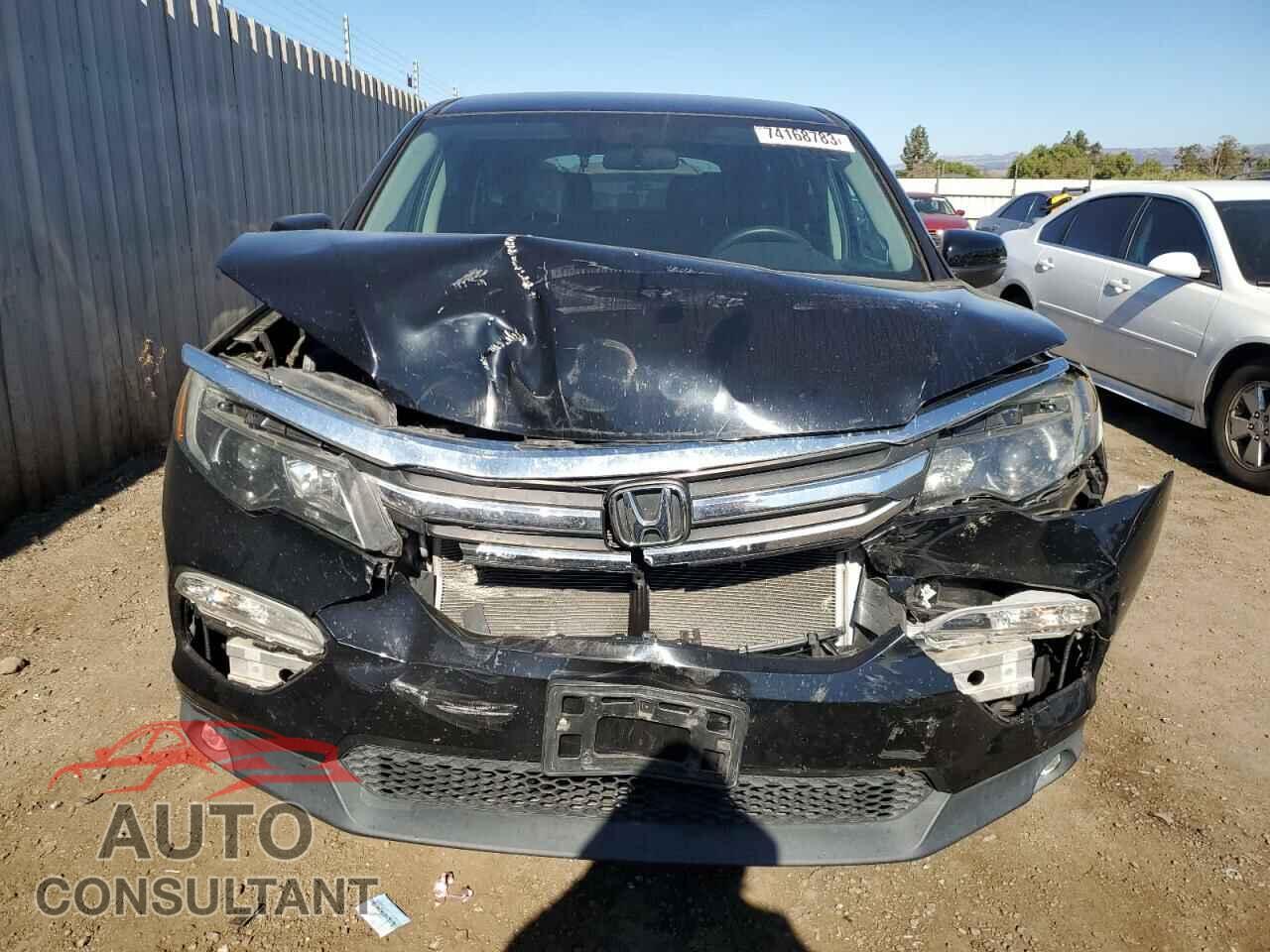 HONDA PILOT 2018 - 5FNYF5H32JB012568
