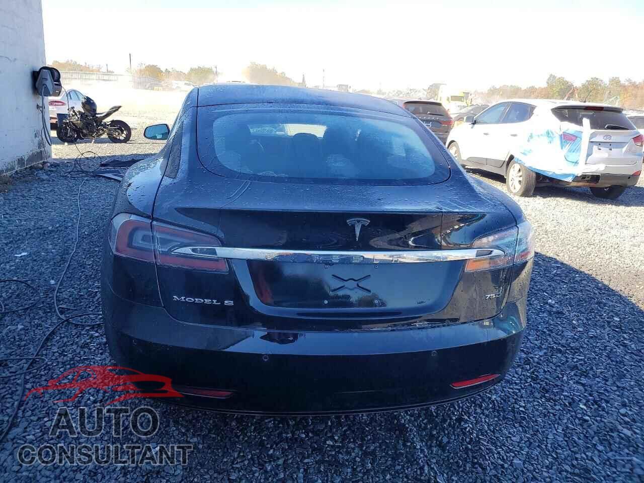 TESLA MODEL S 2018 - 5YJSA1E27JF283506