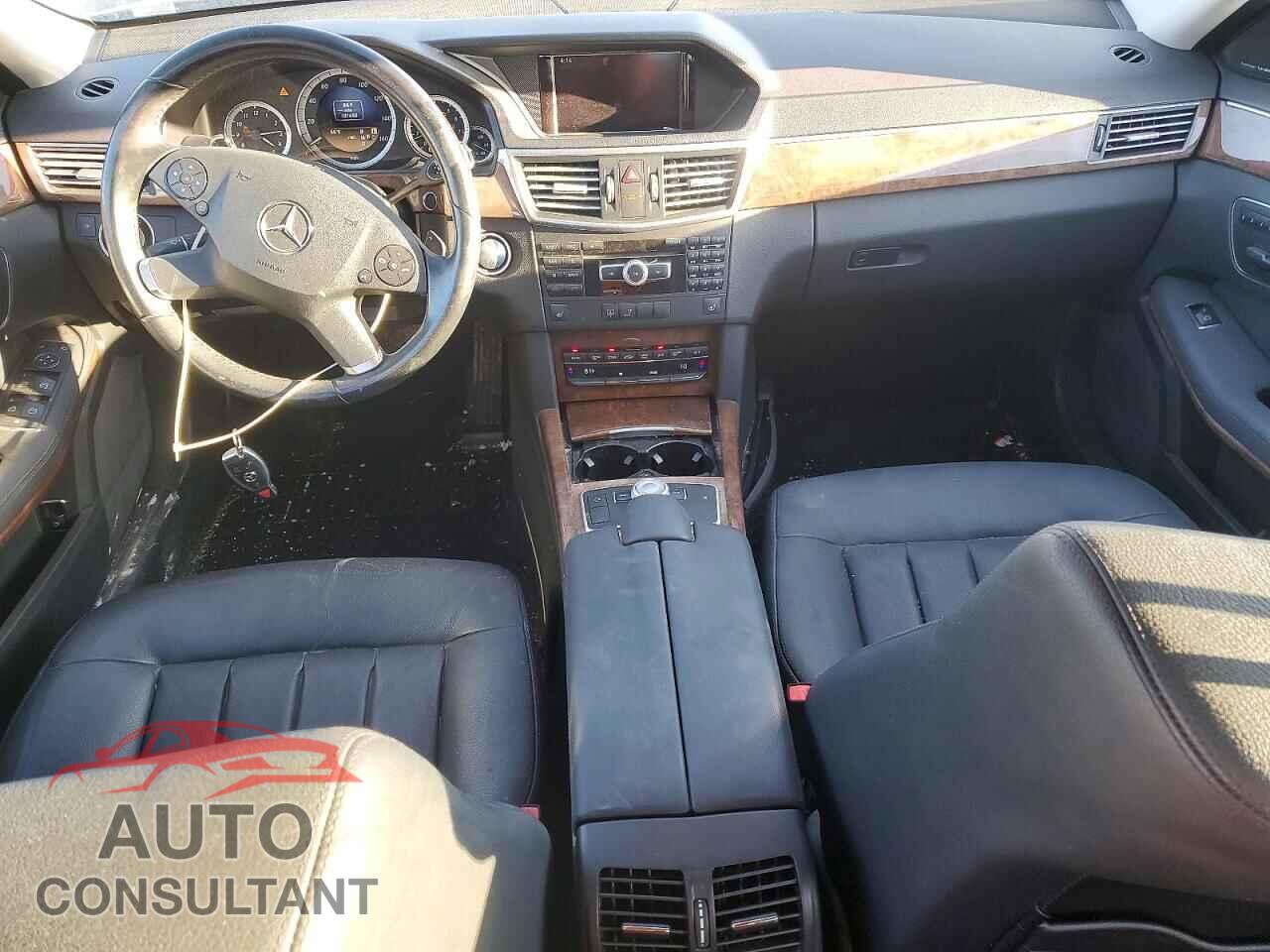 MERCEDES-BENZ E-CLASS 2012 - WDDHF8JB0CA543742