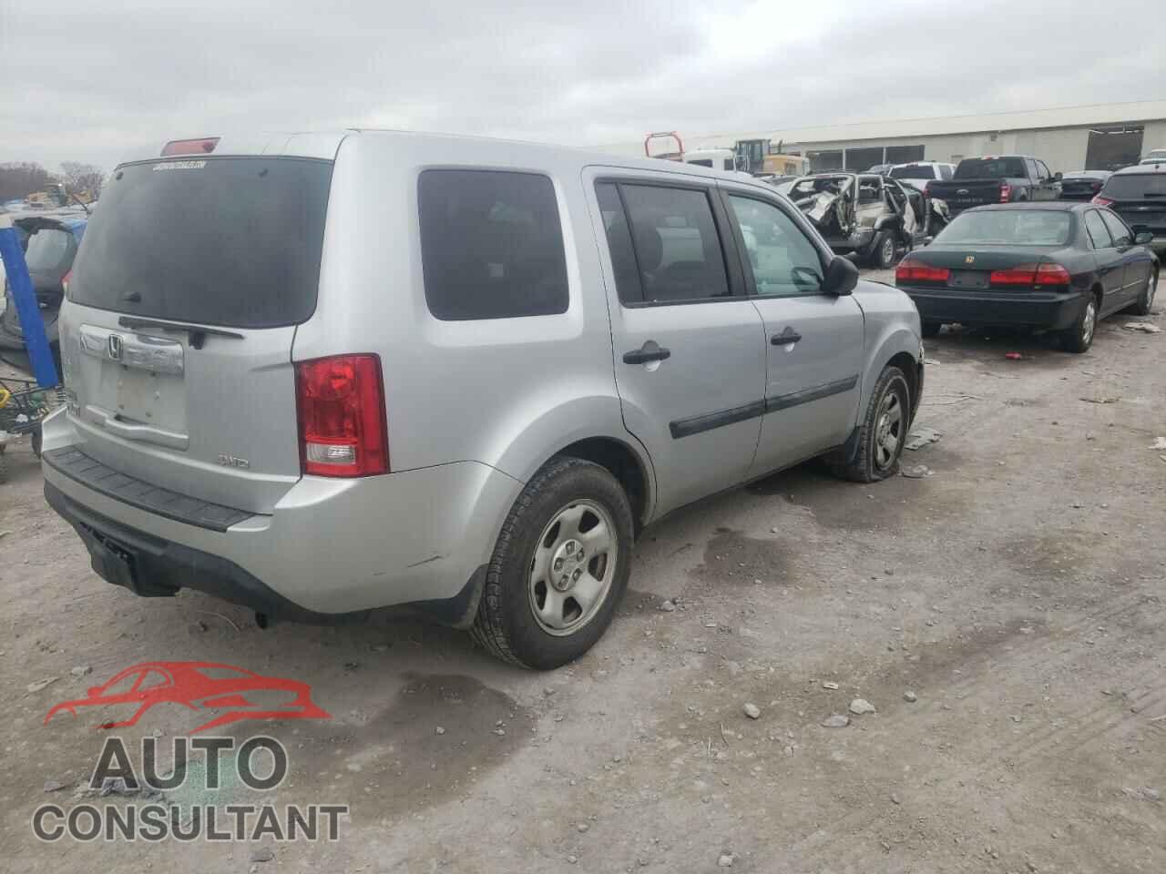 HONDA PILOT 2015 - 5FNYF4H25FB032693