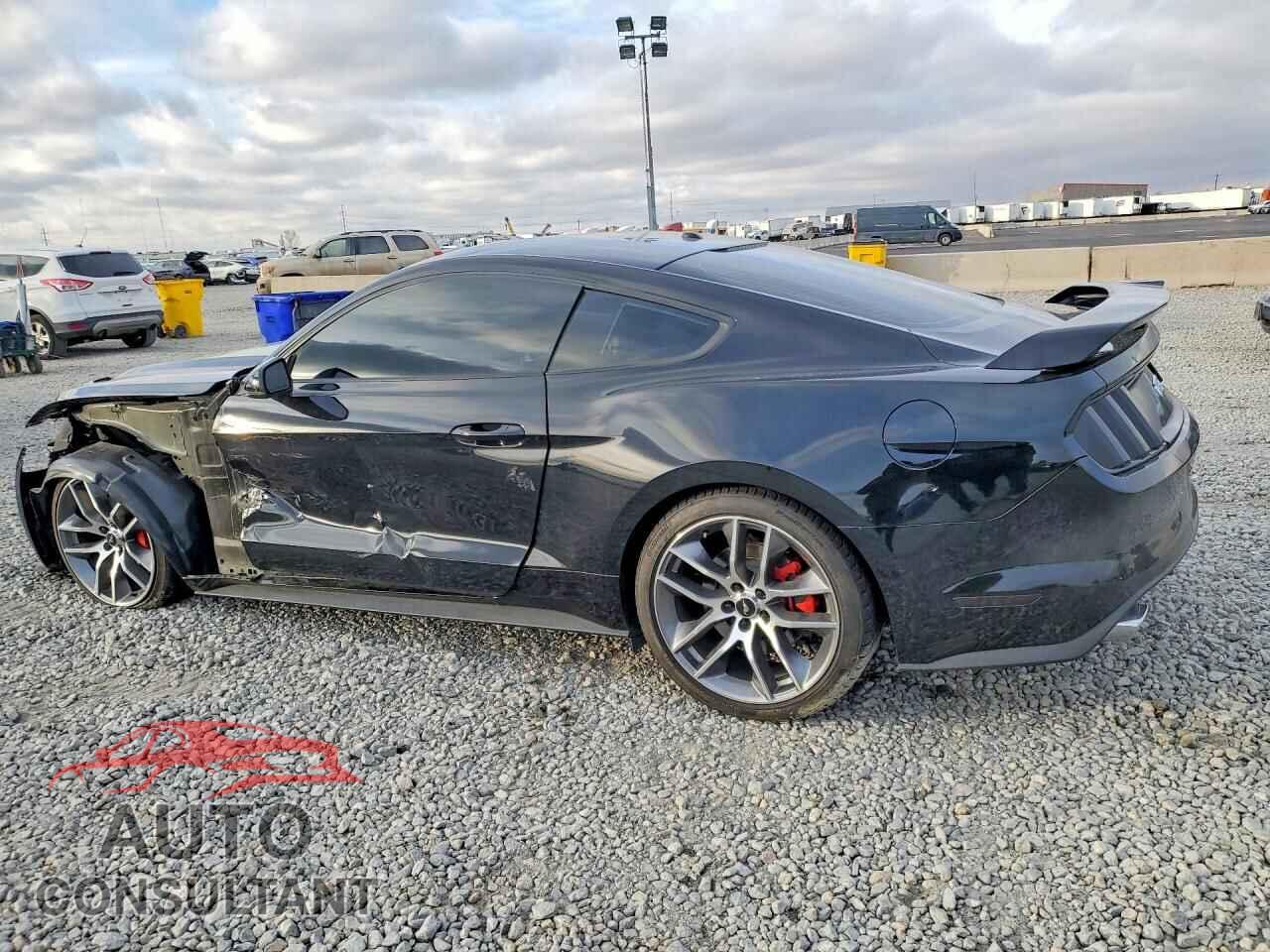 FORD MUSTANG 2017 - 1FA6P8CFXH5235546