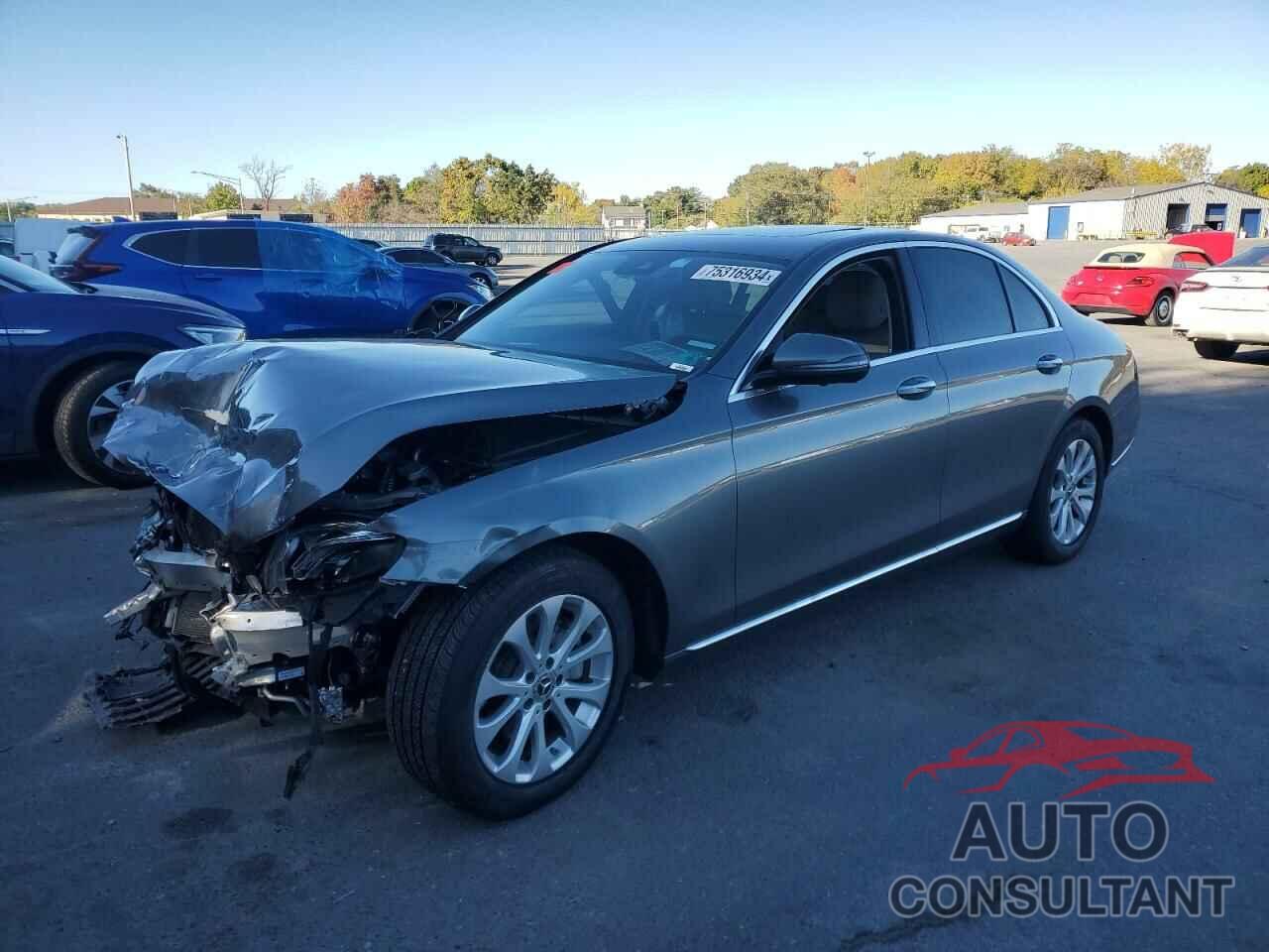 MERCEDES-BENZ E-CLASS 2019 - WDDZF4JB1KA514407
