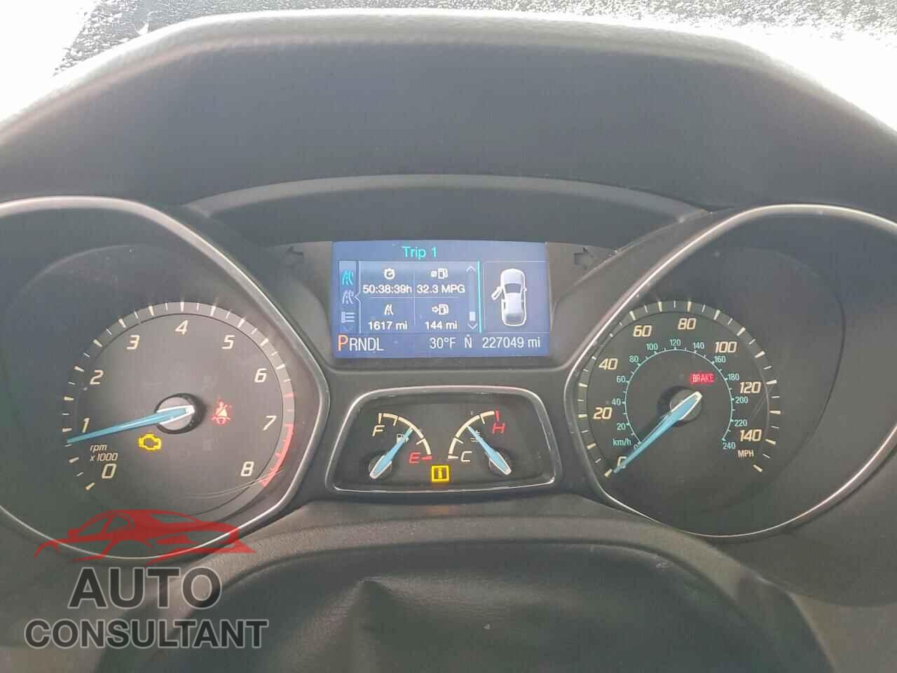 FORD FOCUS 2013 - 1FADP3E29DL359723