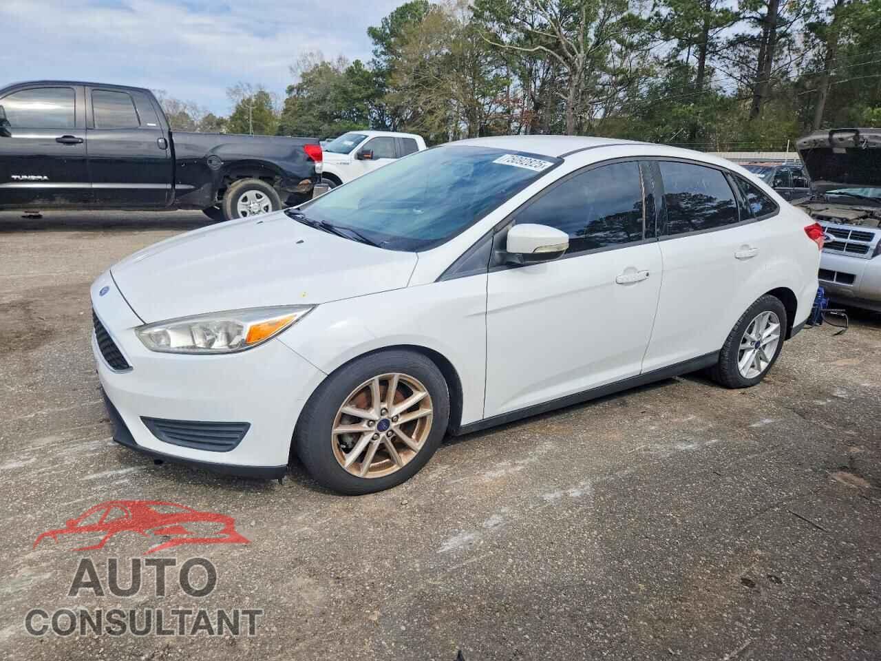 FORD FOCUS 2016 - 1FADP3F23GL376505