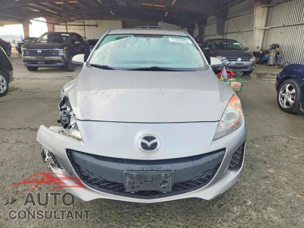 MAZDA 3 2013 - JM1BL1MPXD1832099