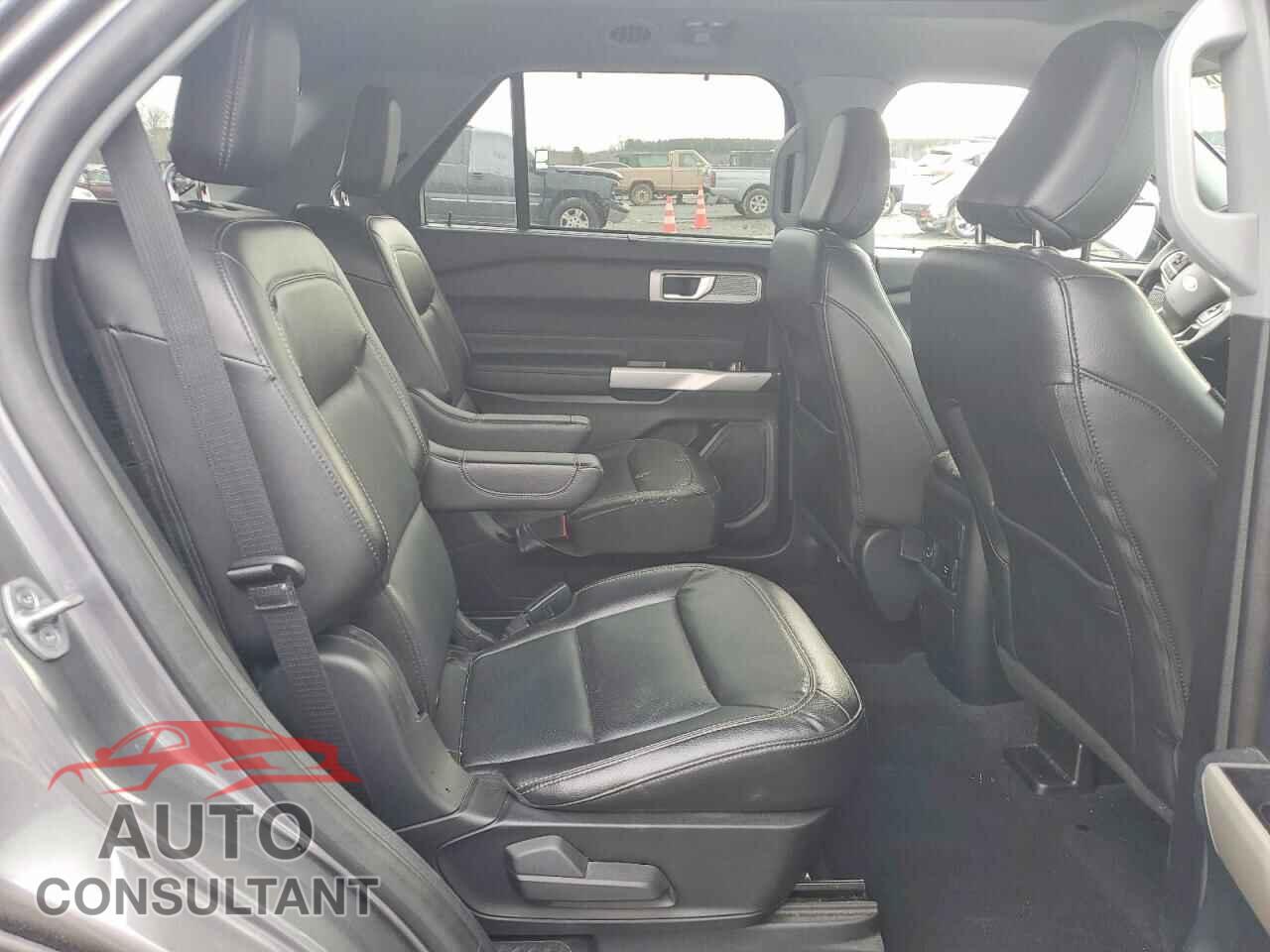 FORD EXPLORER 2022 - 1FMSK7FH5NGA67647
