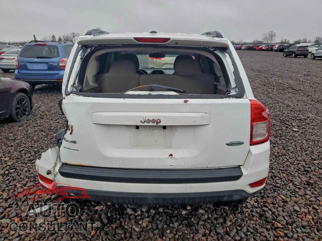 JEEP COMPASS 2013 - 1C4NJDEB3DD263943
