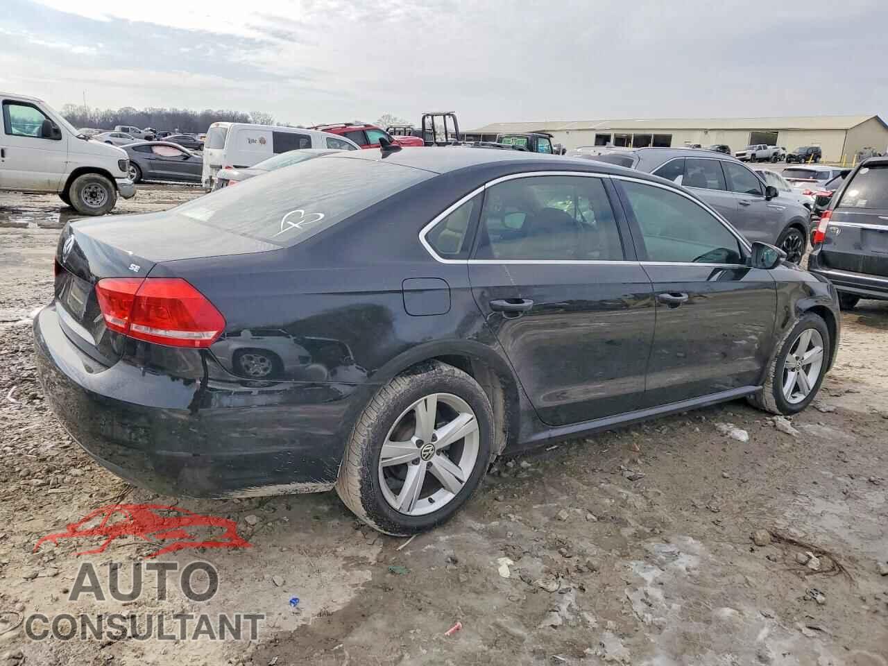 VOLKSWAGEN PASSAT 2012 - 1VWBP7A3XCC036557