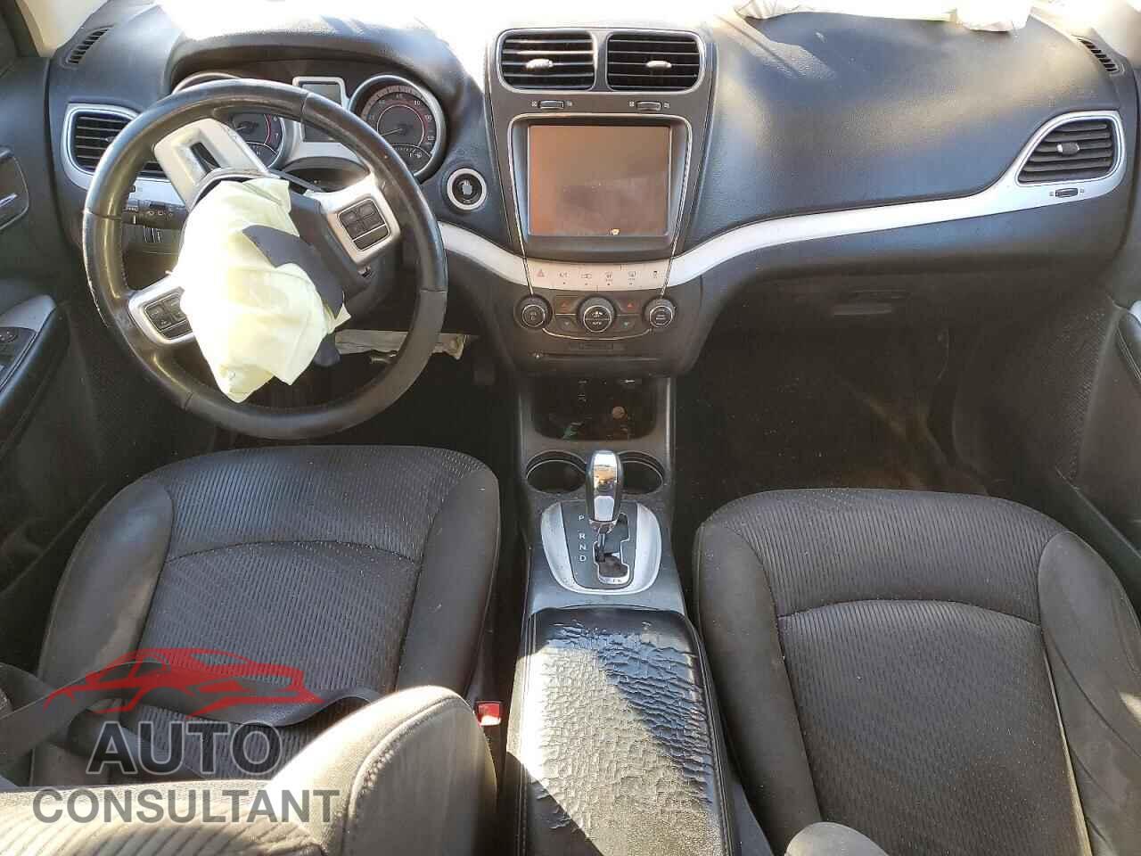 DODGE JOURNEY 2017 - 3C4PDCBB4HT612039