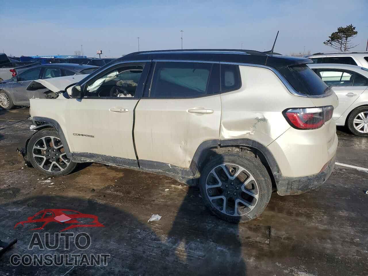 JEEP COMPASS 2017 - 3C4NJDCB6HT664597