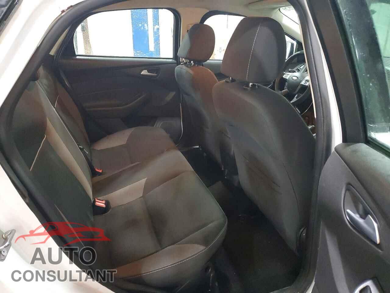 FORD FOCUS 2014 - 1FADP3F25EL411462
