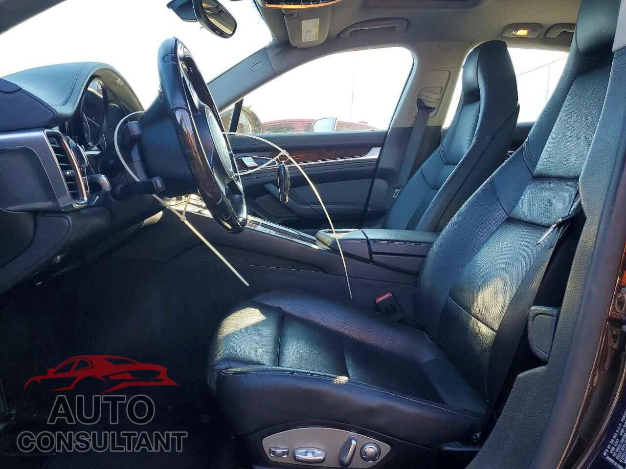 PORSCHE PANAMERA 2015 - WP0AA2A77FL000481