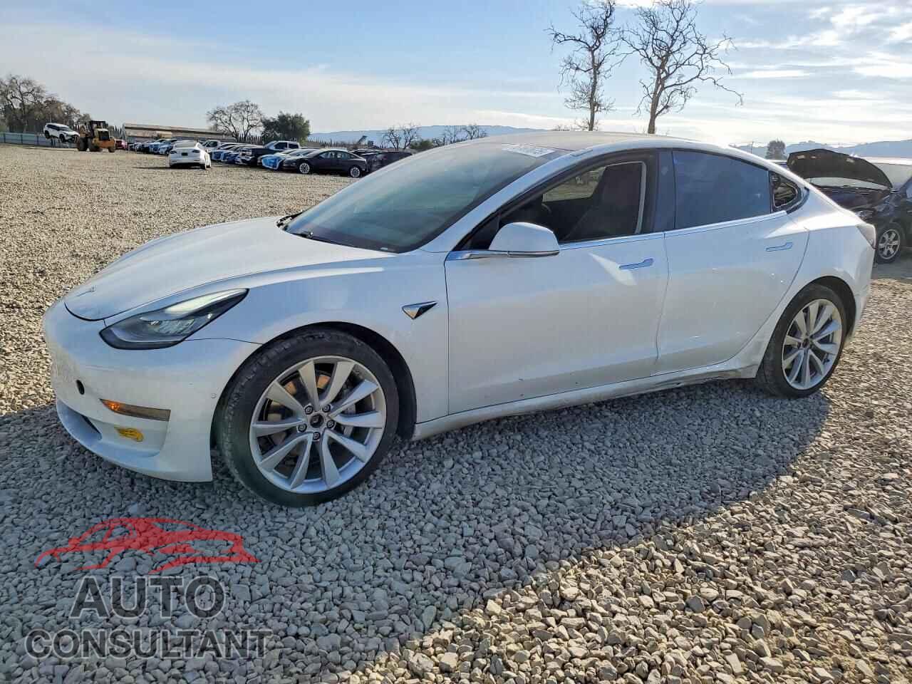 TESLA MODEL 3 2018 - 5YJ3E1EB7JF134215