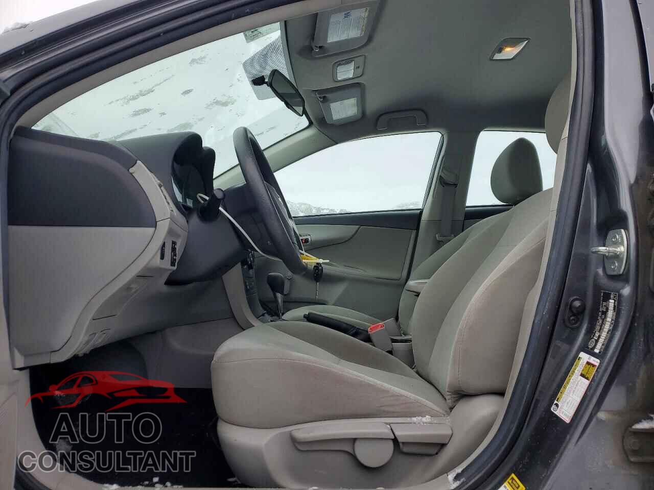 TOYOTA COROLLA 2013 - 2T1BU4EE2DC052055