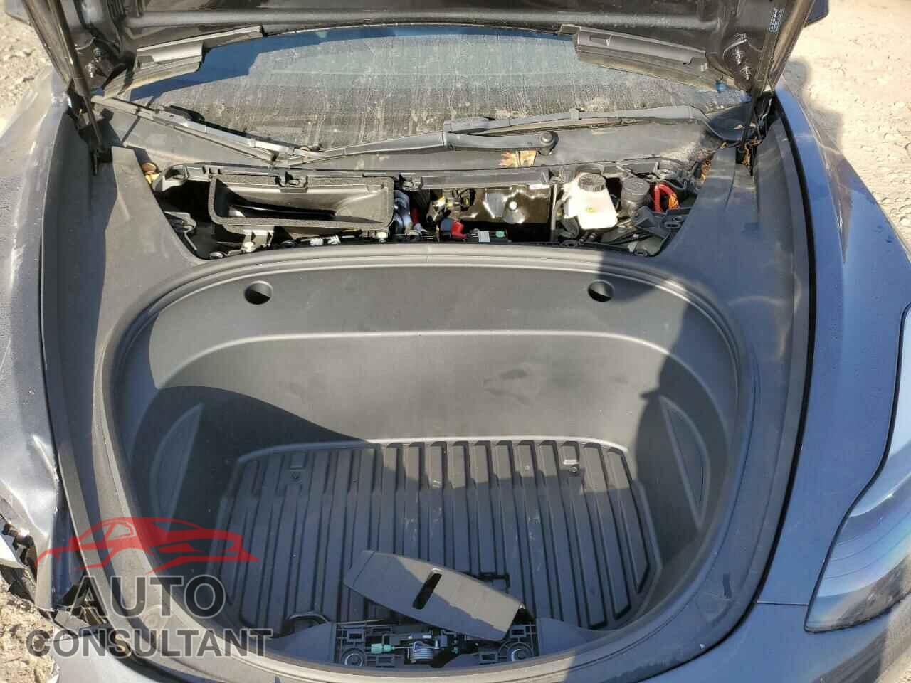 TESLA MODEL 3 2022 - 5YJ3E1EB0NF277352