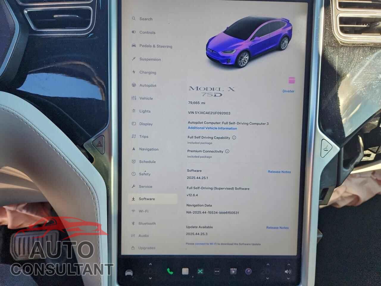 TESLA MODEL X 2018 - 5YJXCAE21JF092003