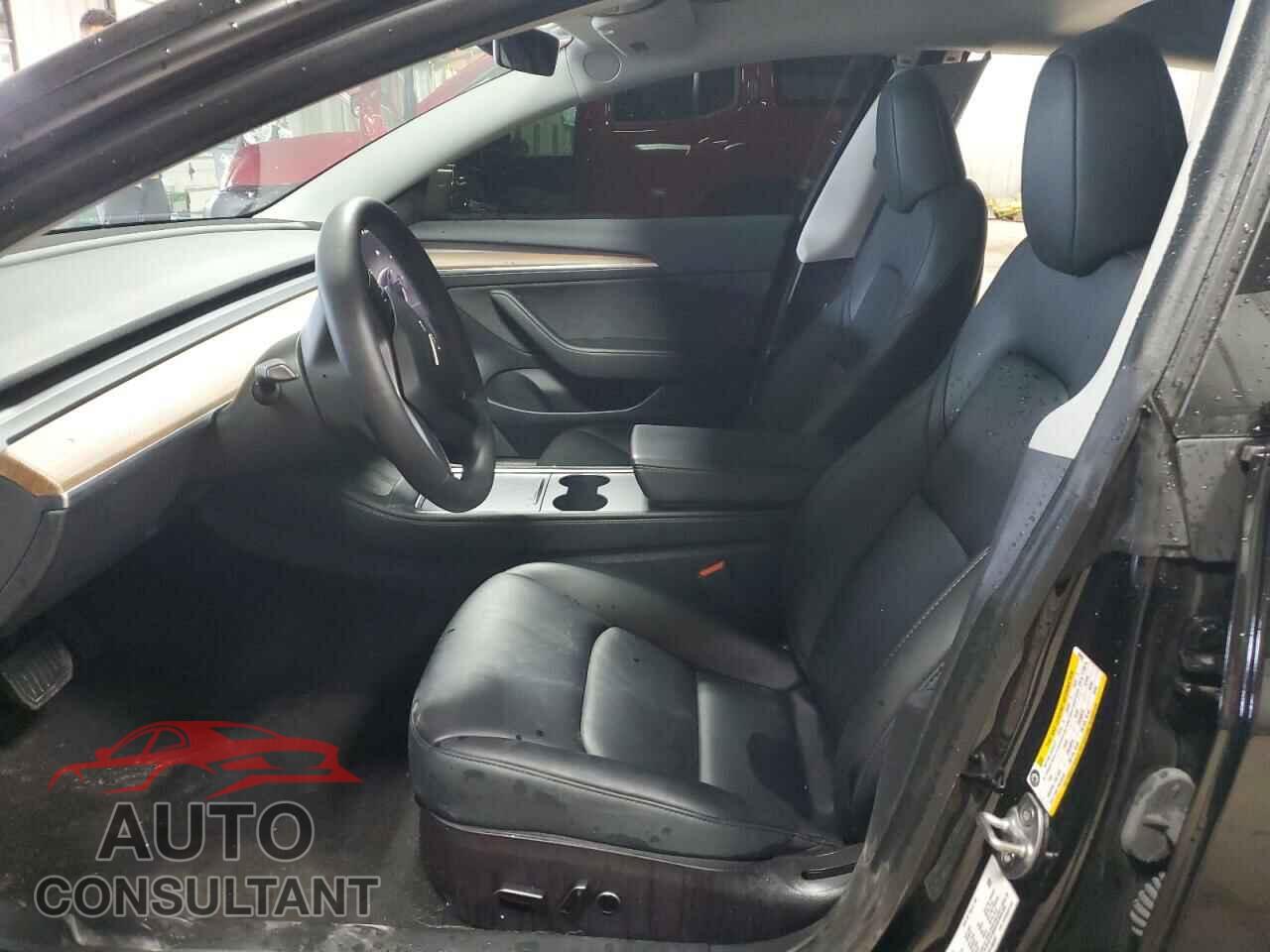 TESLA MODEL 3 2023 - 5YJ3E1EA0PF490697