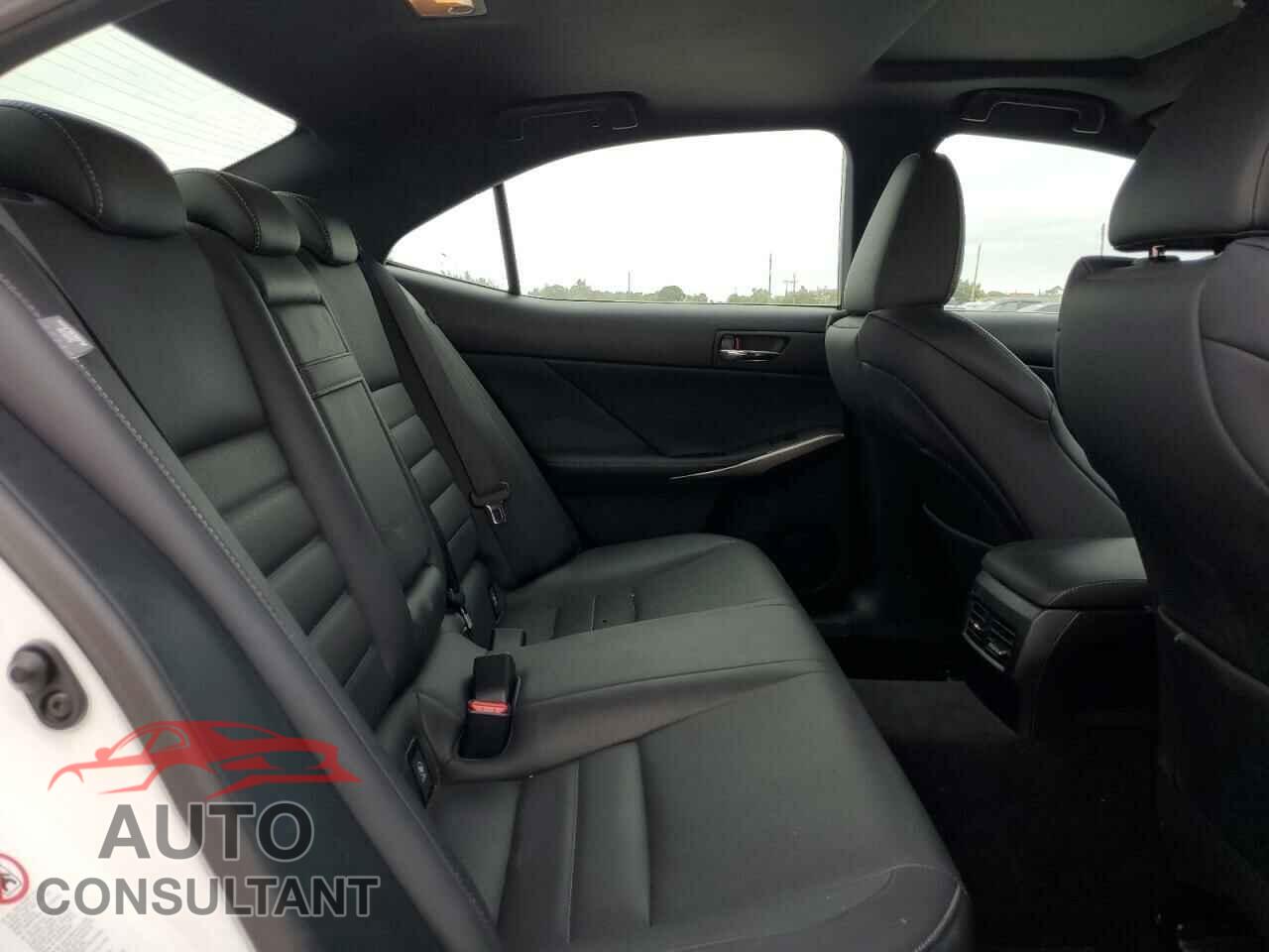 LEXUS IS 2016 - JTHBE1D27G5023721