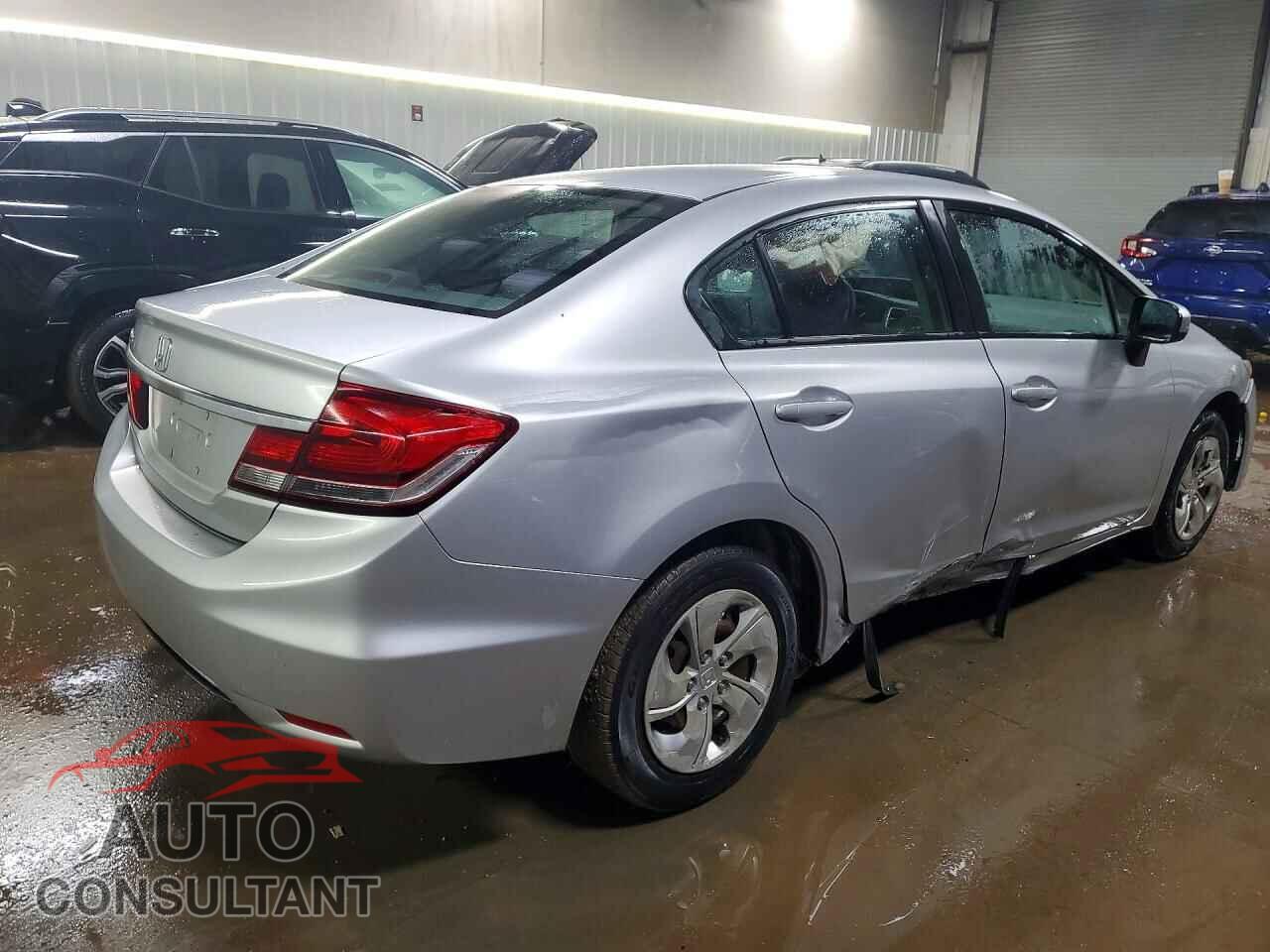 HONDA CIVIC 2015 - 19XFB2F5XFE045398