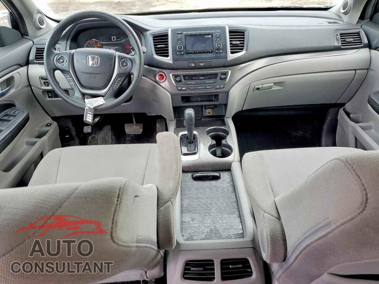 HONDA PILOT 2017 - 5FNYF6H11HB077197