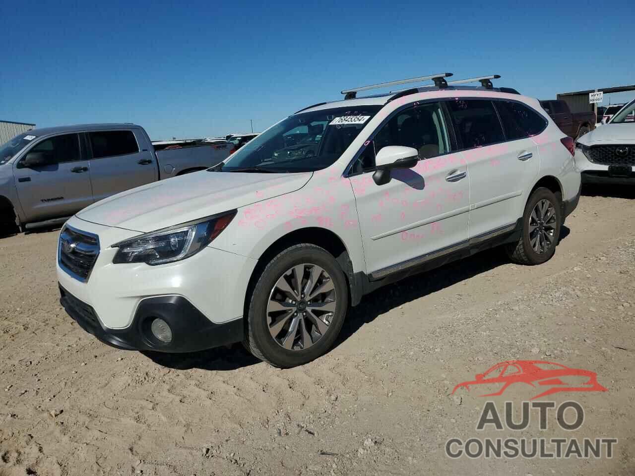 SUBARU OUTBACK 2018 - 4S4BSATC0J3218997