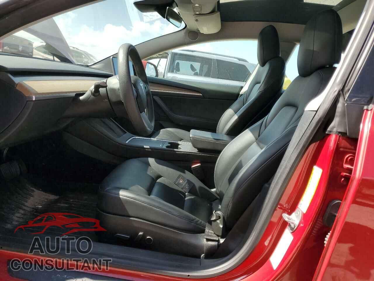 TESLA MODEL 3 2021 - 5YJ3E1EB2MF035449
