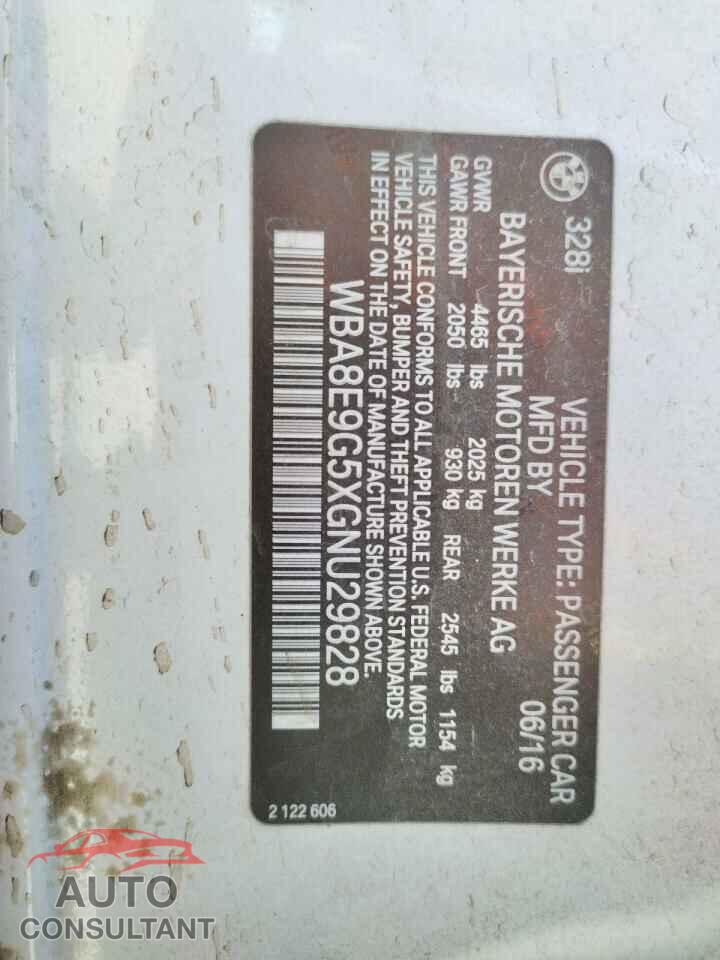 BMW 3 SERIES 2016 - WBA8E9G5XGNU29828