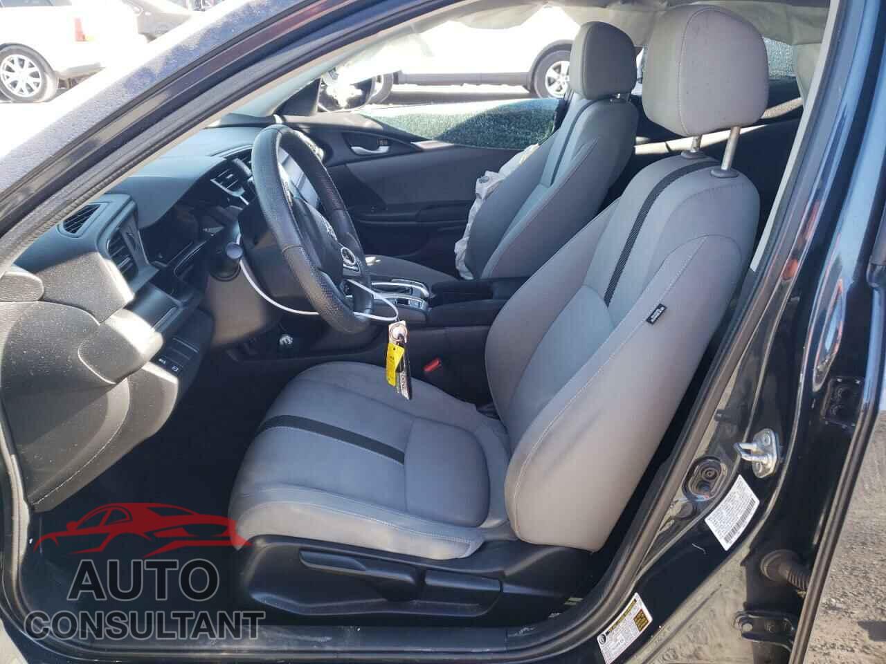 HONDA CIVIC 2018 - 2HGFC2F50JH525574