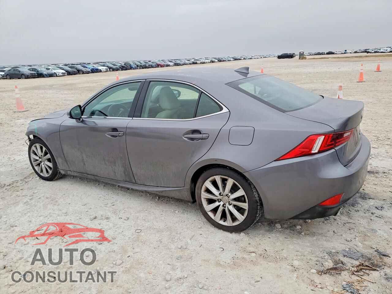 LEXUS IS 2015 - JTHBF1D2XF5051945
