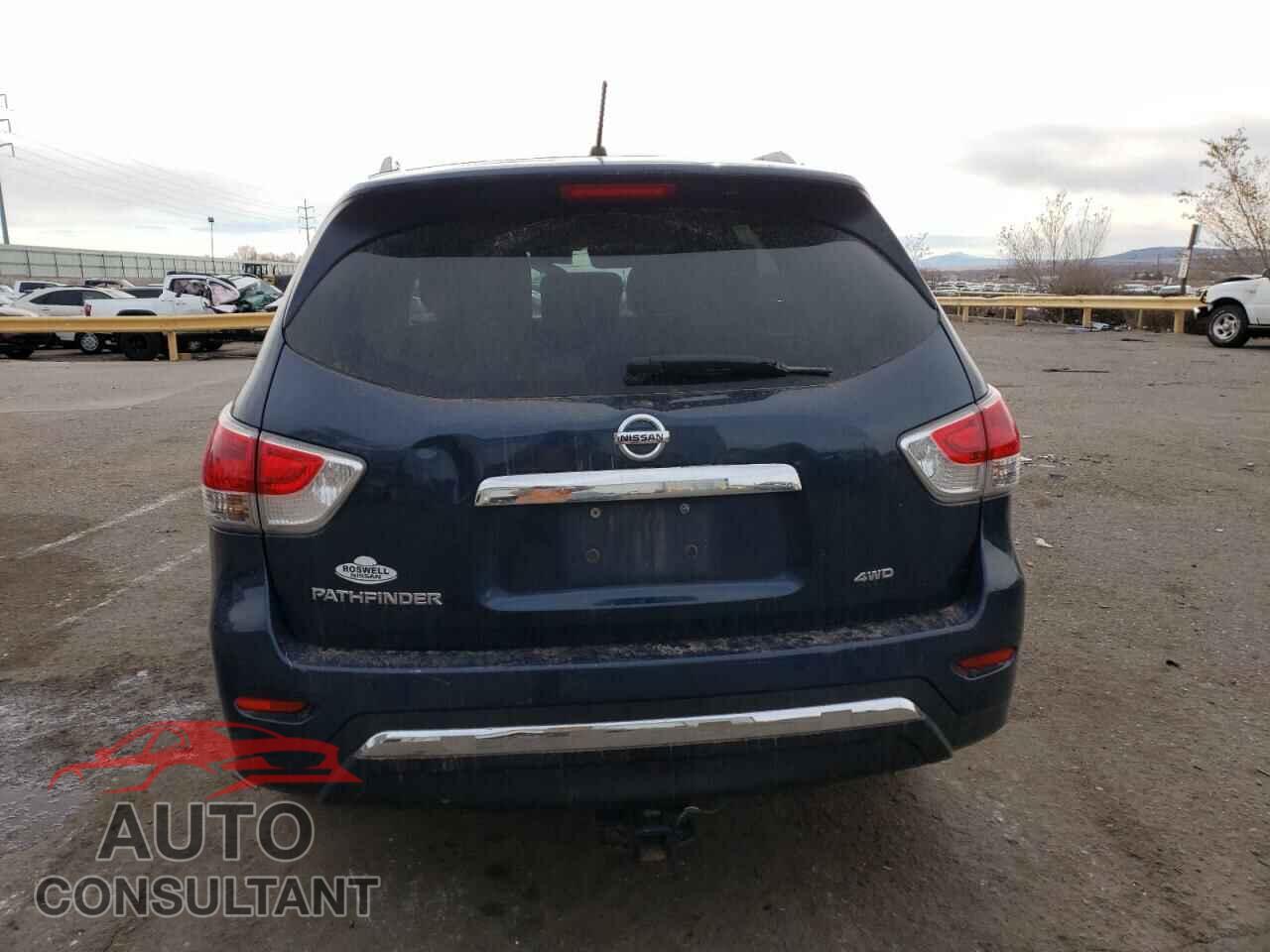 NISSAN PATHFINDER 2015 - 5N1AR2MM5FC688714
