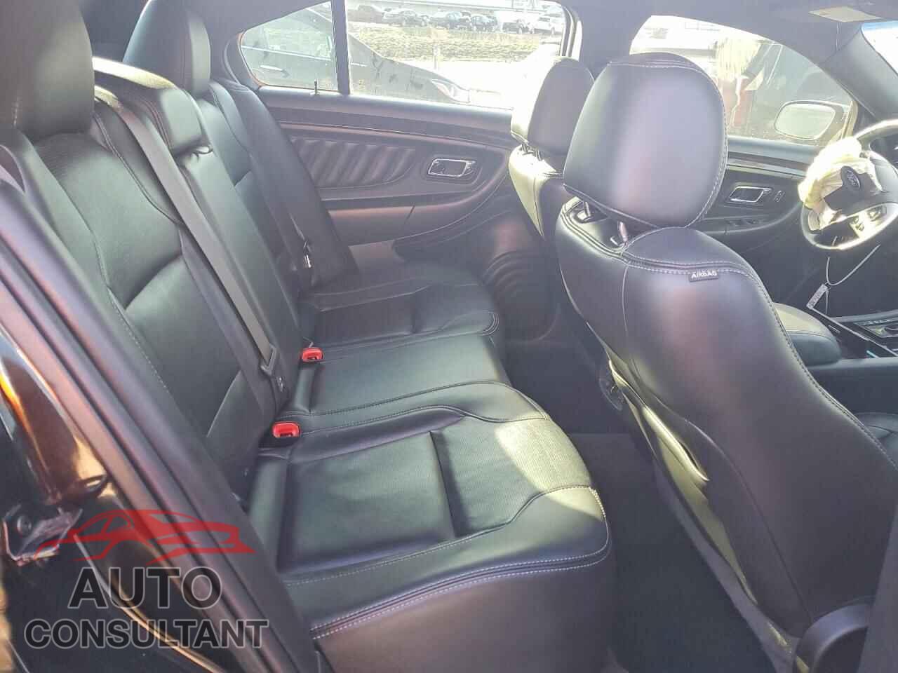 FORD TAURUS 2015 - 1FAHP2F82FG172866