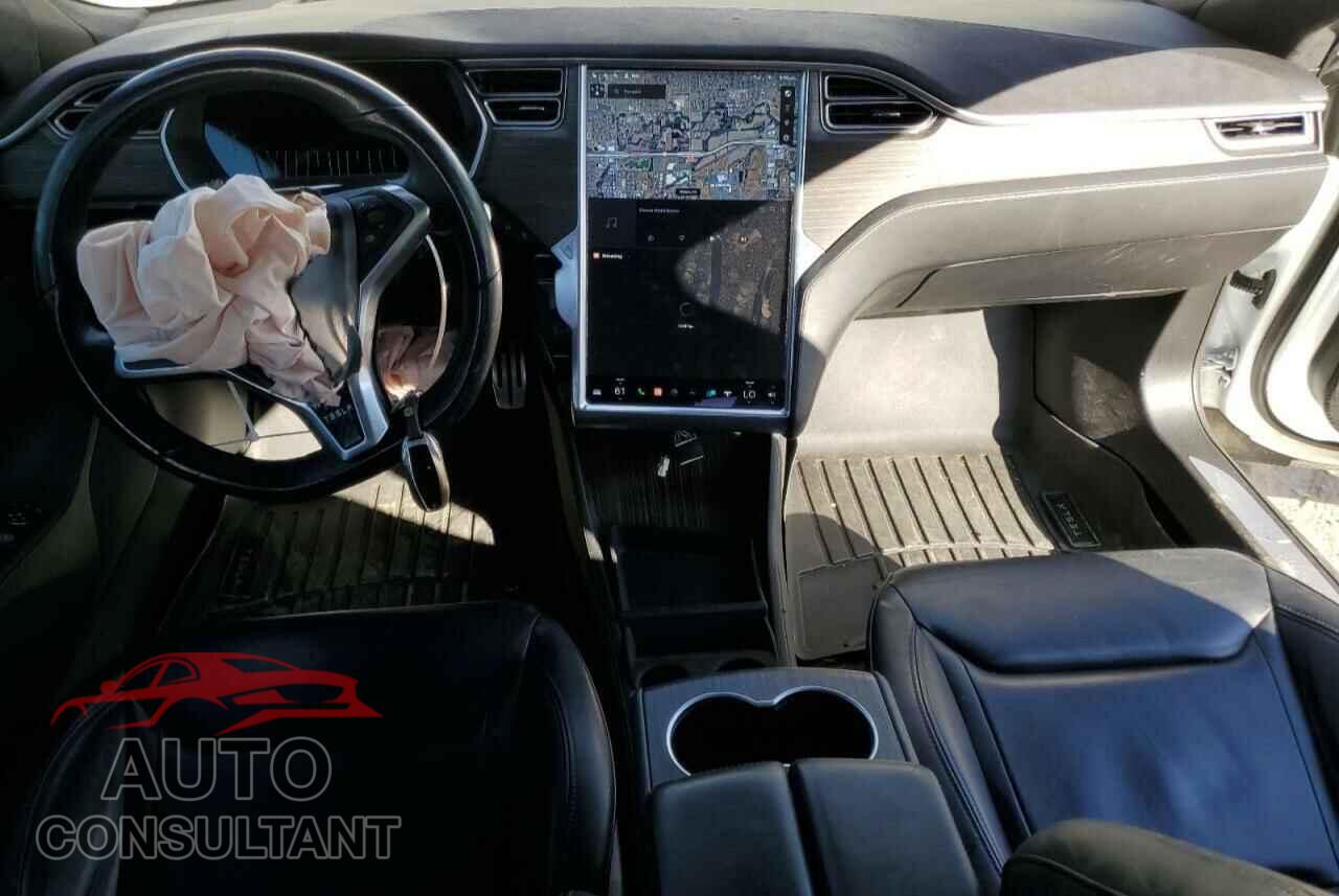 TESLA MODEL S 2015 - 5YJSA1S29FF090575