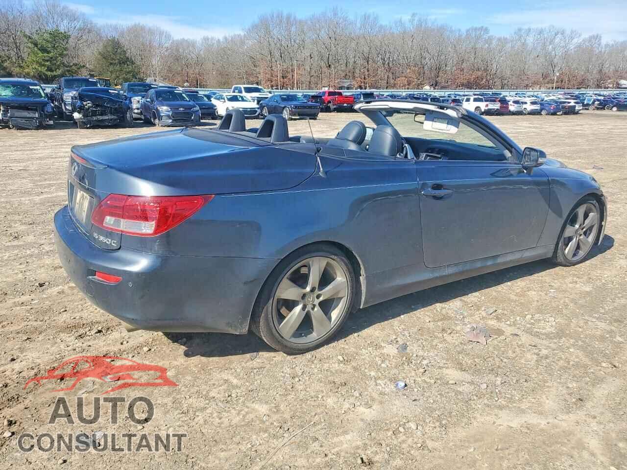 LEXUS IS 2011 - JTHFE2C21B2505328
