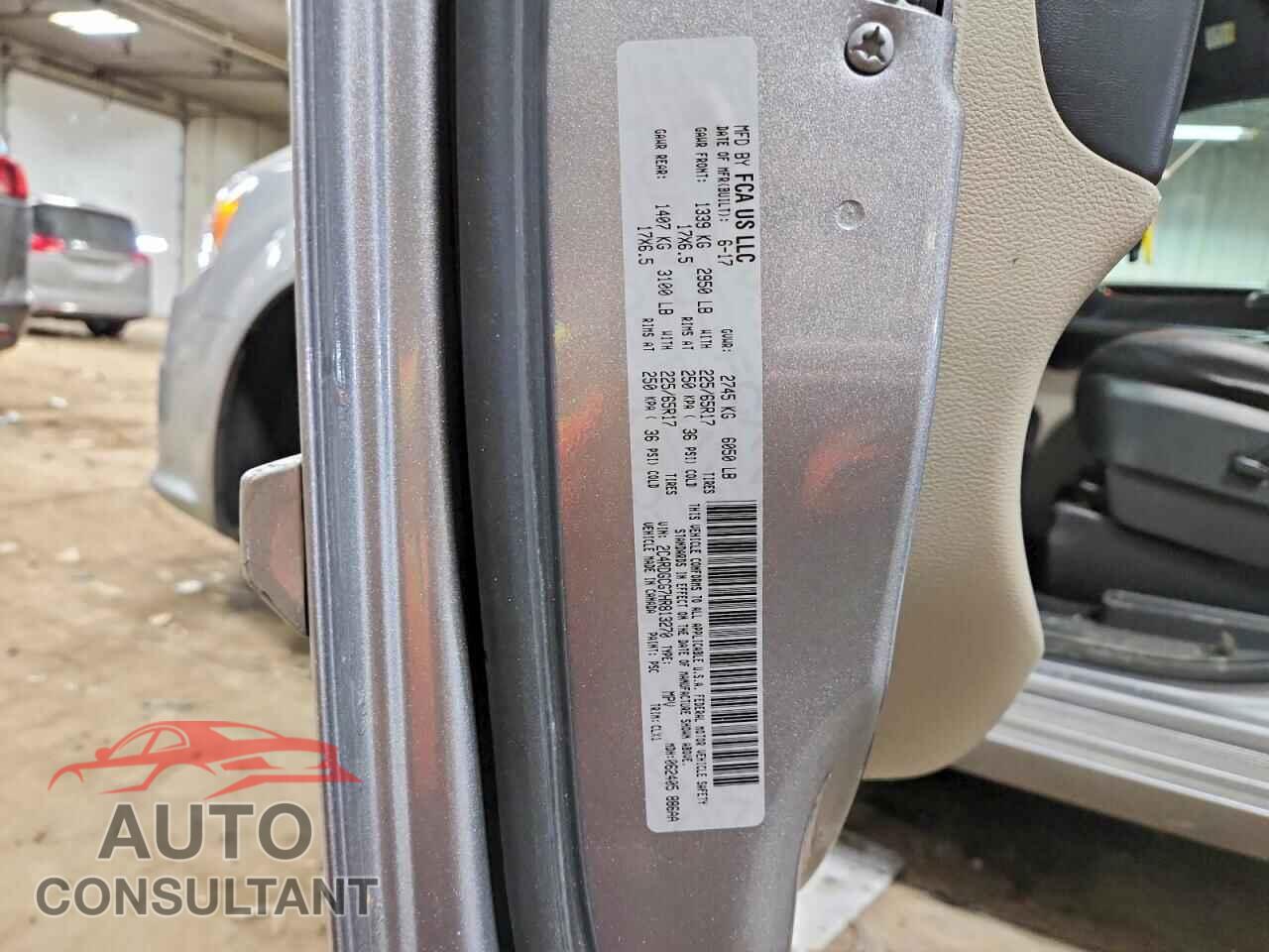 DODGE CARAVAN 2017 - 2C4RDGCG7HR813270