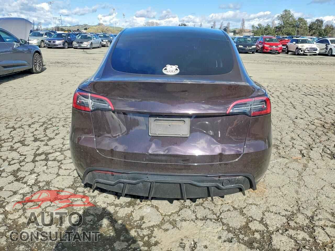 TESLA MODEL Y 2023 - 7SAYGDEE2PF683764
