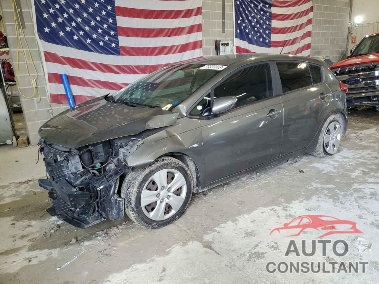 KIA FORTE 2016 - KNAFK5A89G5659047