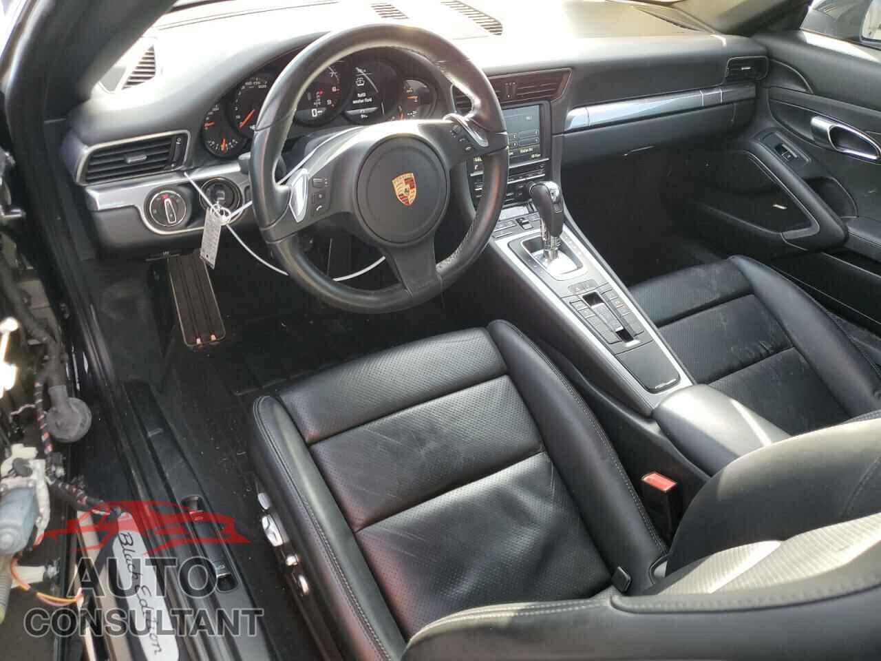 PORSCHE 911 2016 - WP0AA2A90GS106229