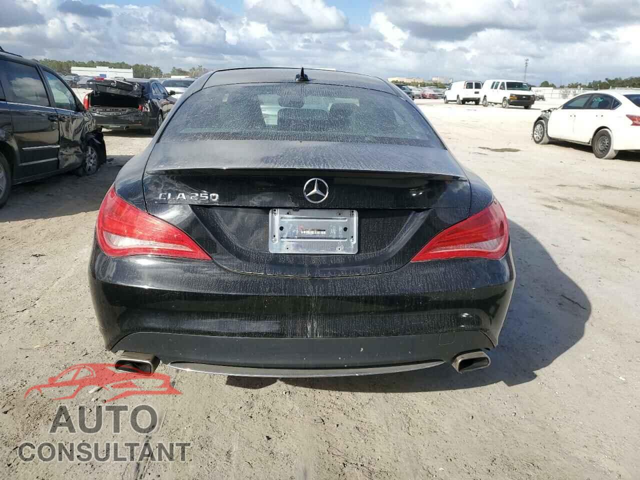 MERCEDES-BENZ CLA-CLASS 2015 - WDDSJ4EB0FN179357