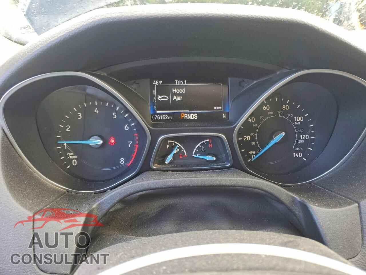 FORD FOCUS 2017 - 1FADP3M27HL349005