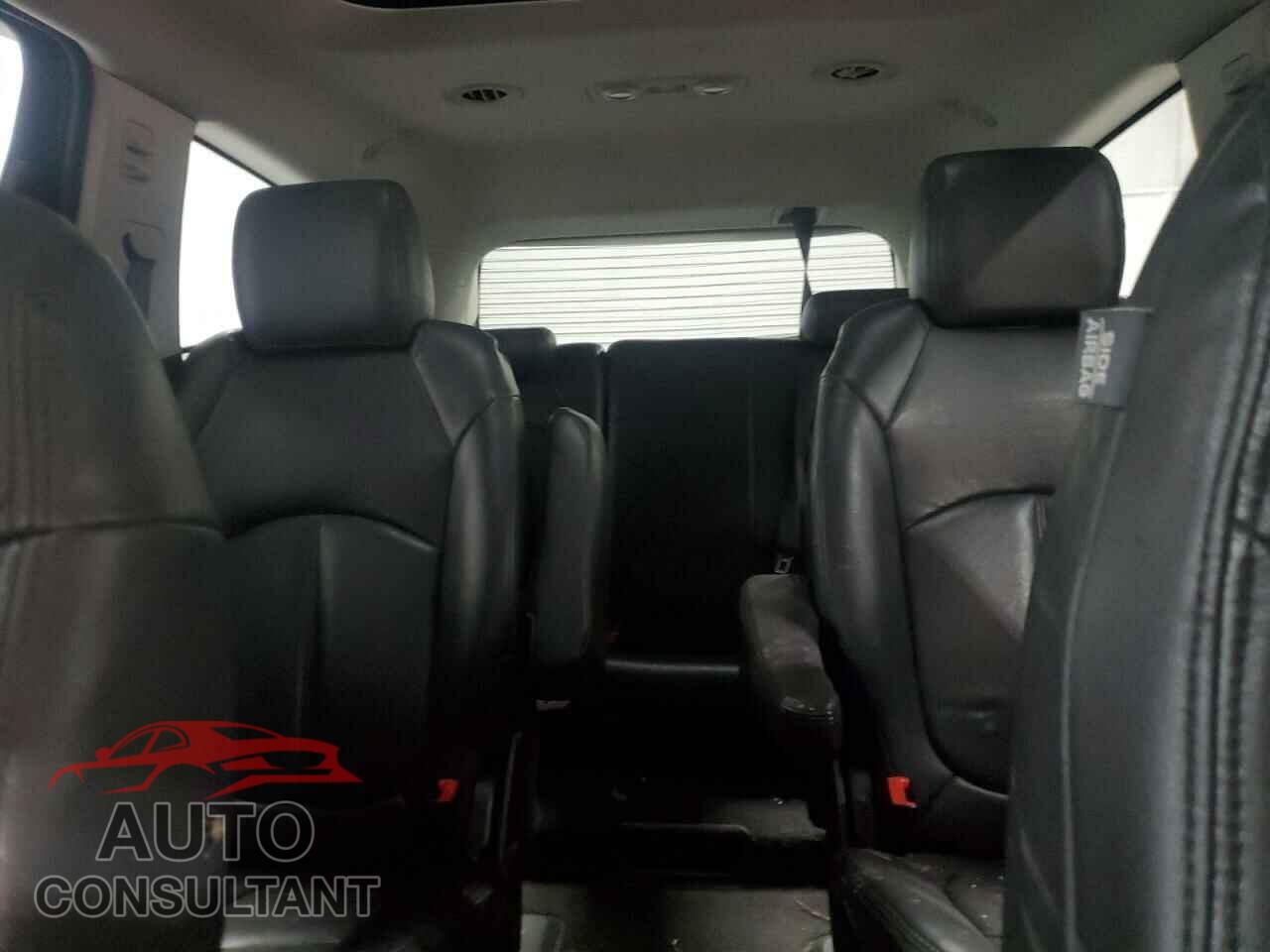 CHEVROLET TRAVERSE 2014 - 1GNKRGKD8EJ179615