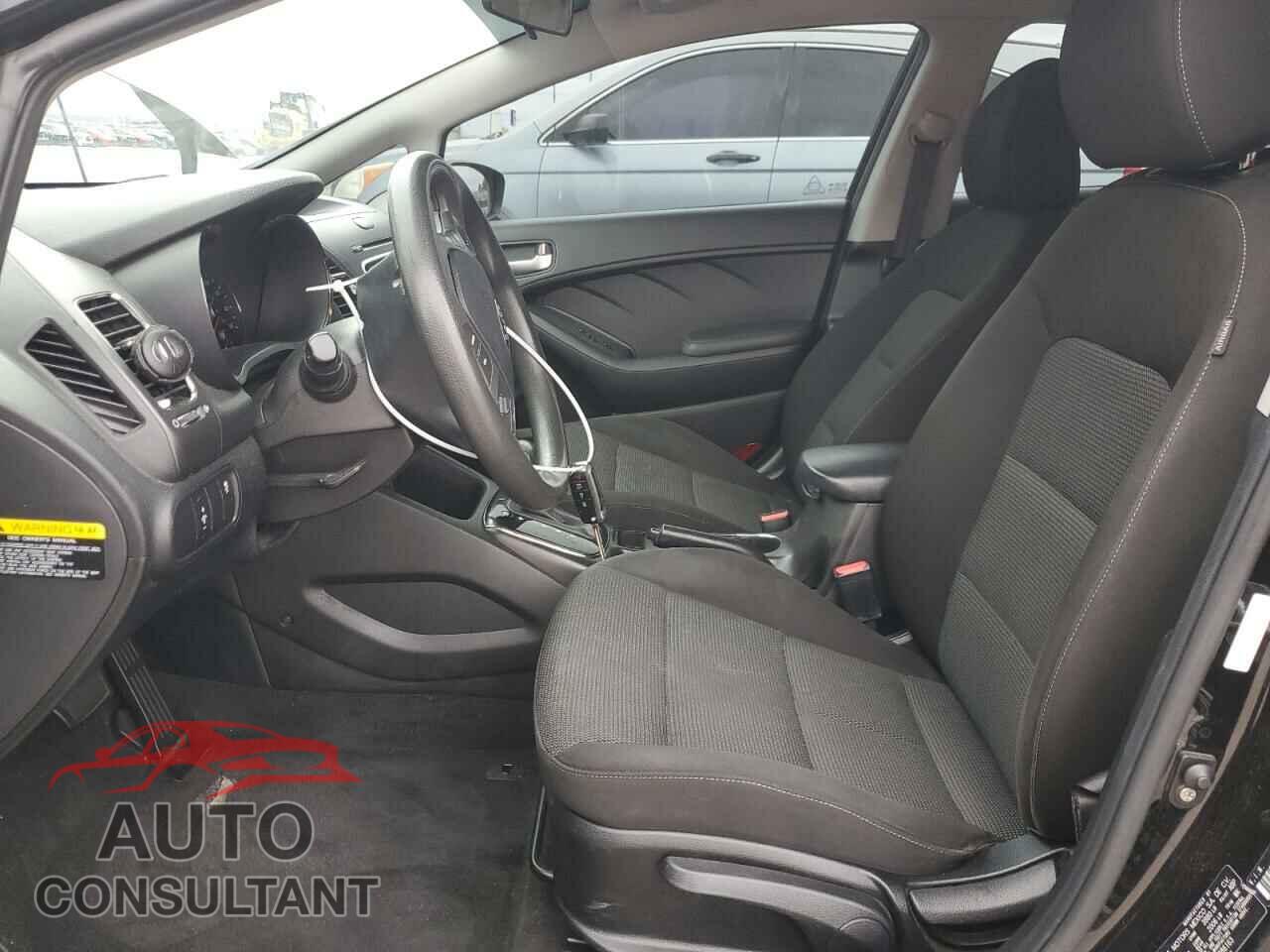 KIA FORTE 2017 - 3KPFK4A72HE086163