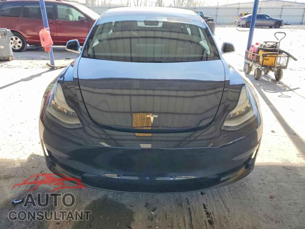 TESLA MODEL 3 2018 - 5YJ3E1EA2JF023563