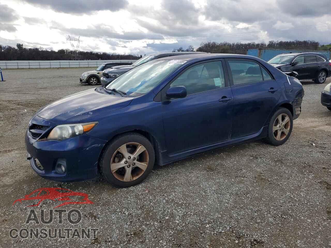 TOYOTA COROLLA 2013 - 5YFBU4EE2DP175645