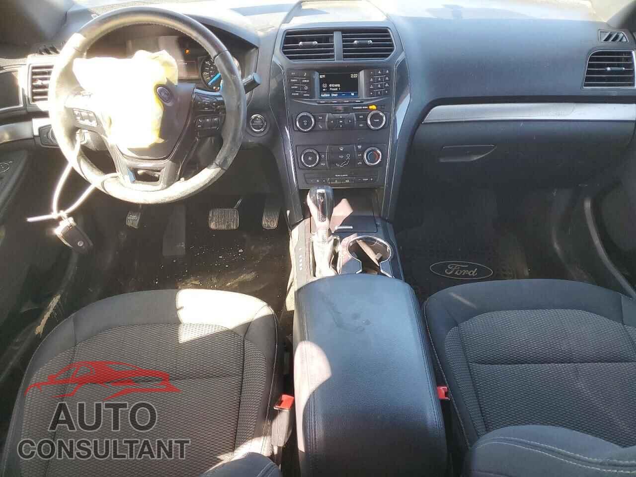 FORD EXPLORER 2018 - 1FM5K7D88JGB26538