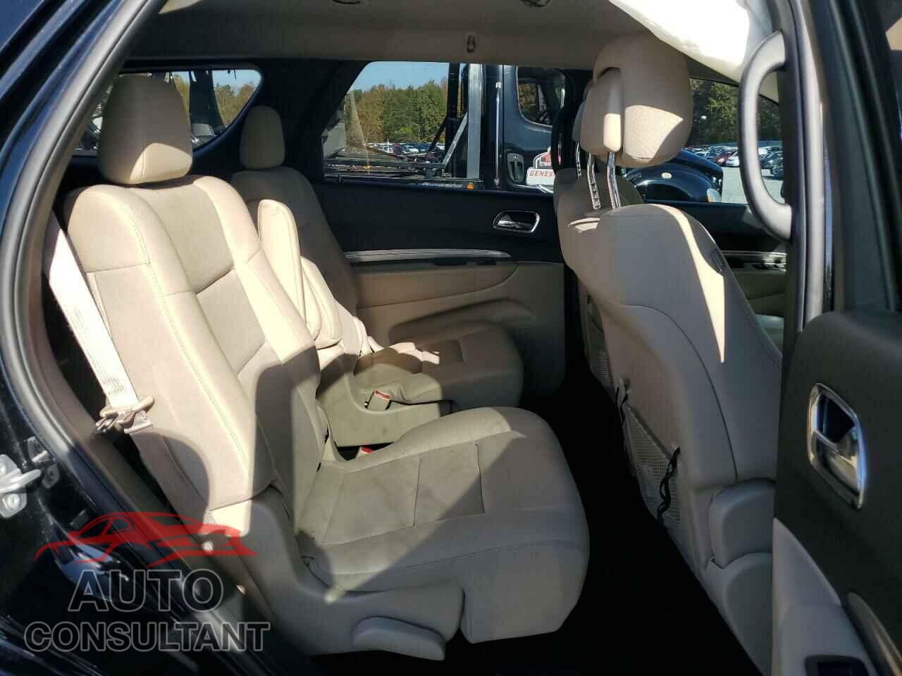 DODGE DURANGO 2018 - 1C4RDHAG1JC242057